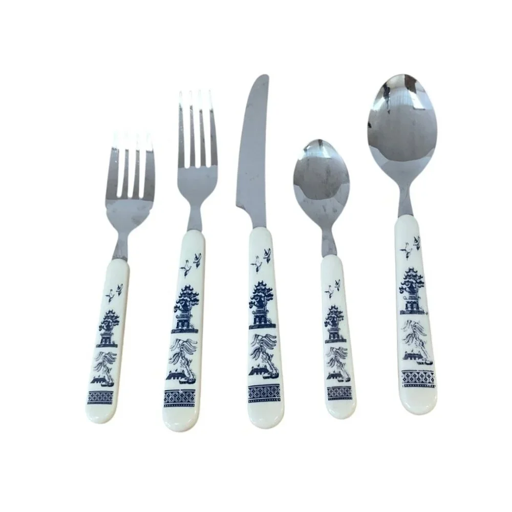 Vintage Blue Willow Pattern 5 Pc Place Setting Stainless Flatware Taiwan